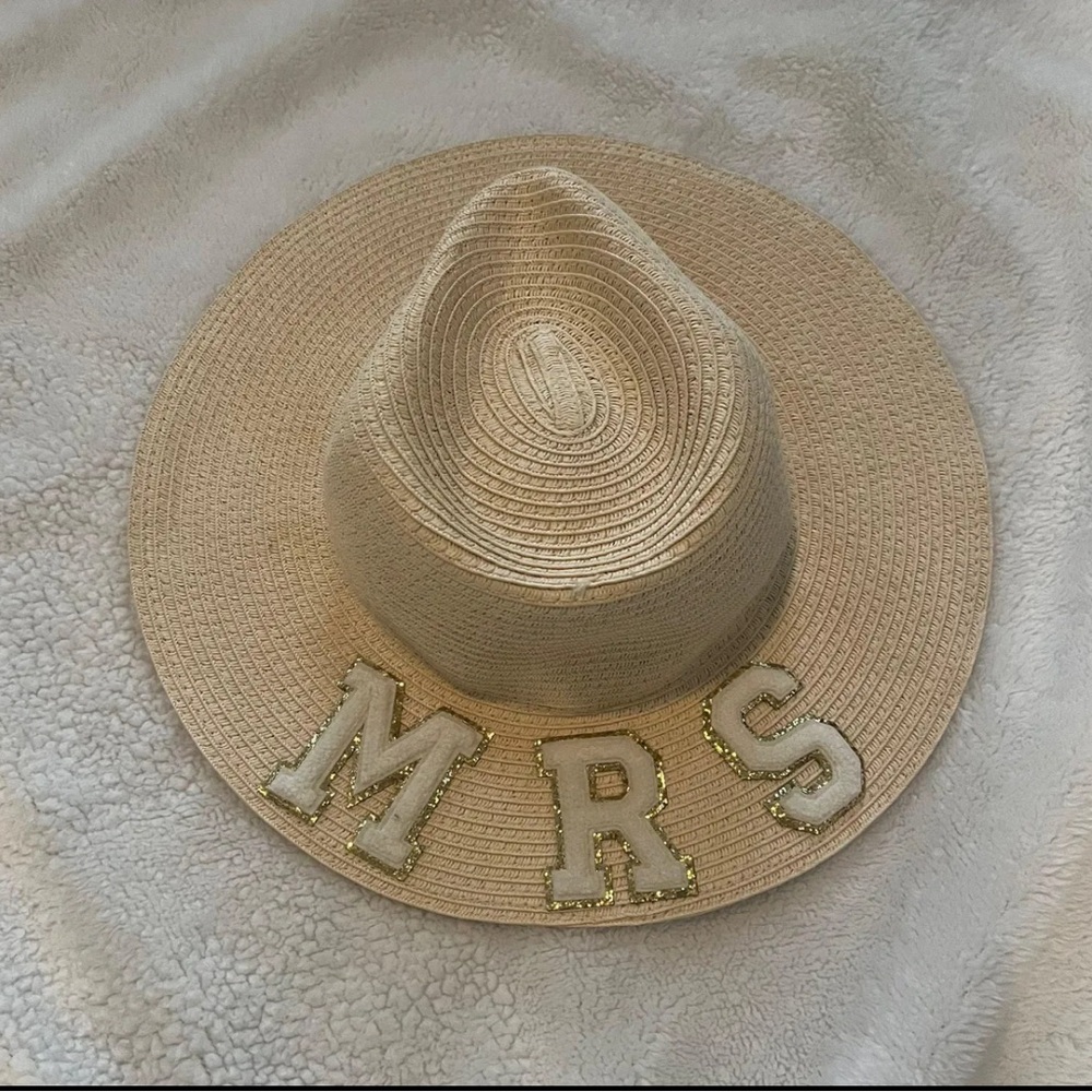 Mud Pie wide brim bridal hat